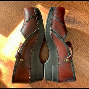 Sanita leather Clogs Mary Jane style